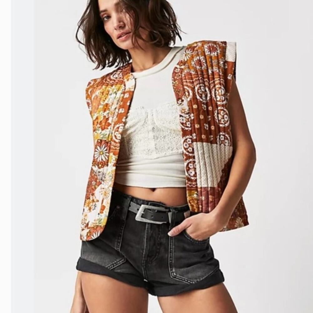 SPELL & The Gypsy Collective Cha Cha Quilted Reversible Vest Large NWTPatchwork - Picture 2 of 15